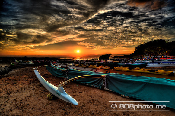 Hale Lono Sunset